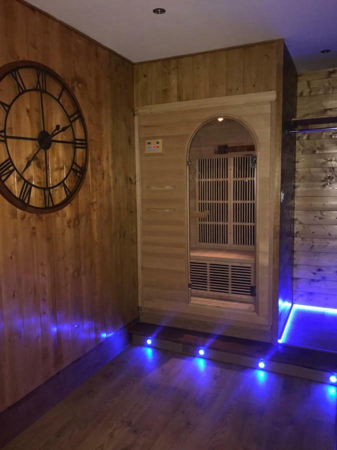 Le Chalet Loft&Spa Villeurbanne Extérieur photo